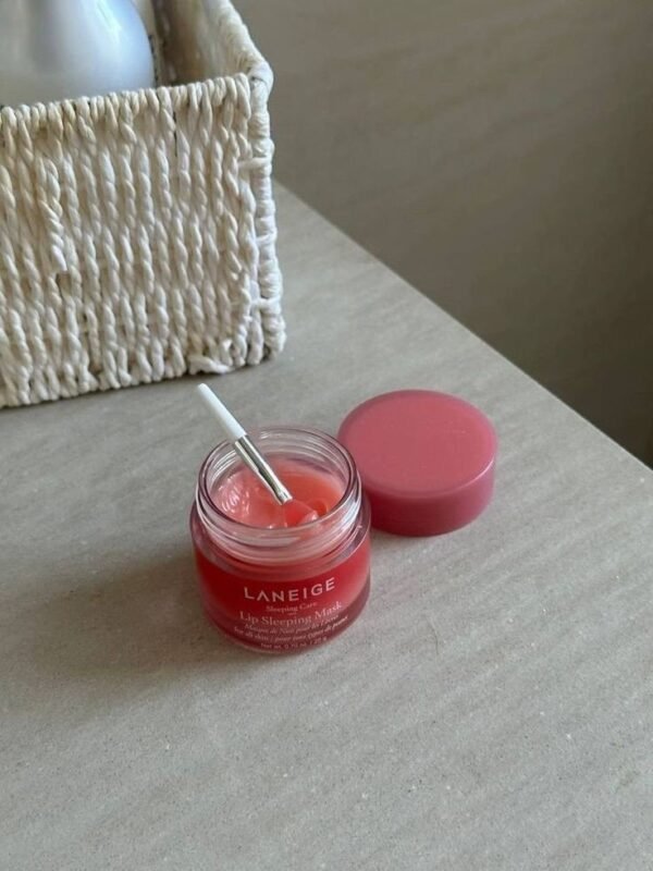 ⁦Laneige Lip Sleeping Mask EX Berry
ماسك الشفايف لانيج Laneige Lip Sleeping Mask 20g⁩ - الصورة ⁦3⁩